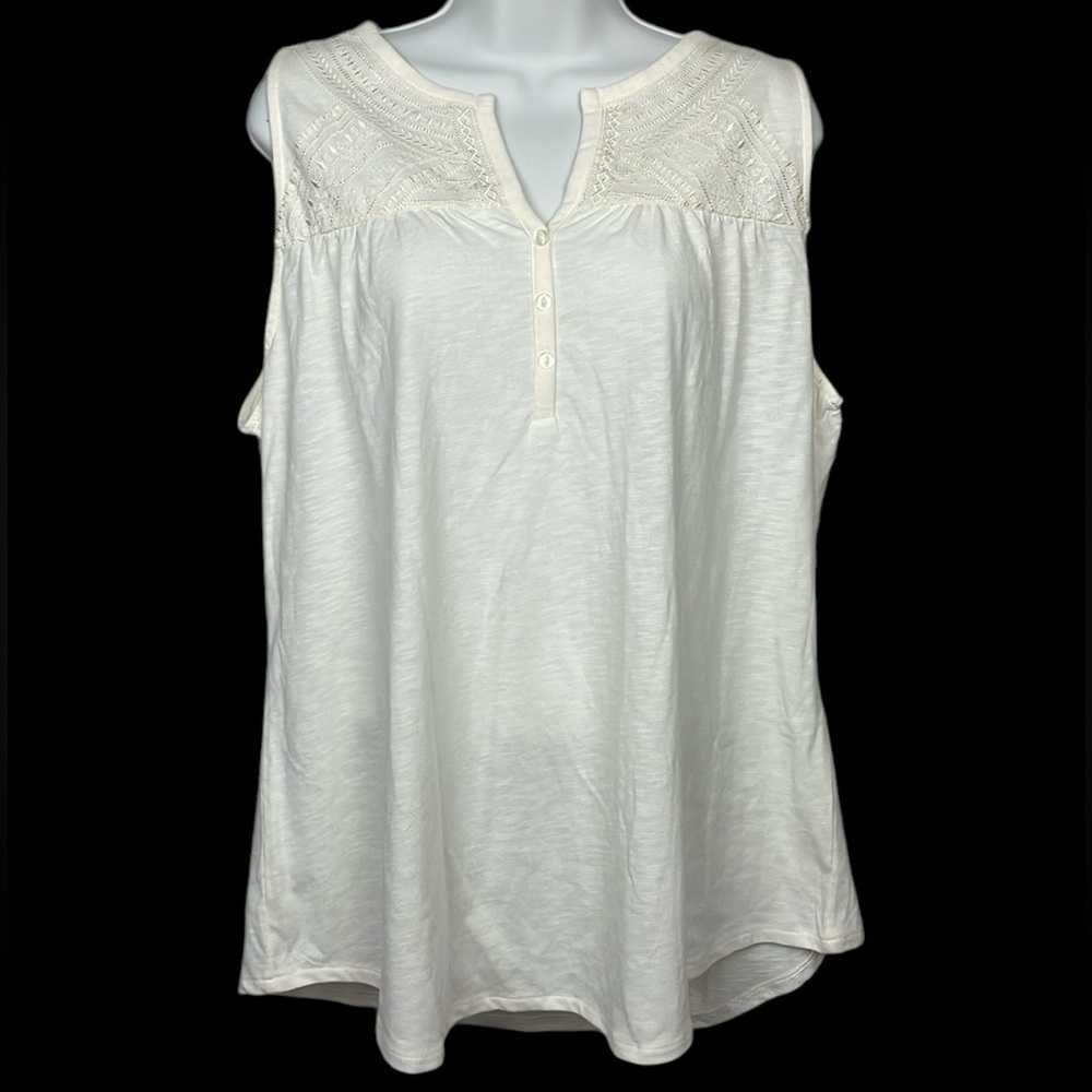 EUC BIT & Bridle Sleeveless Ivory Blouse With Lace Detail Women’s Size XL